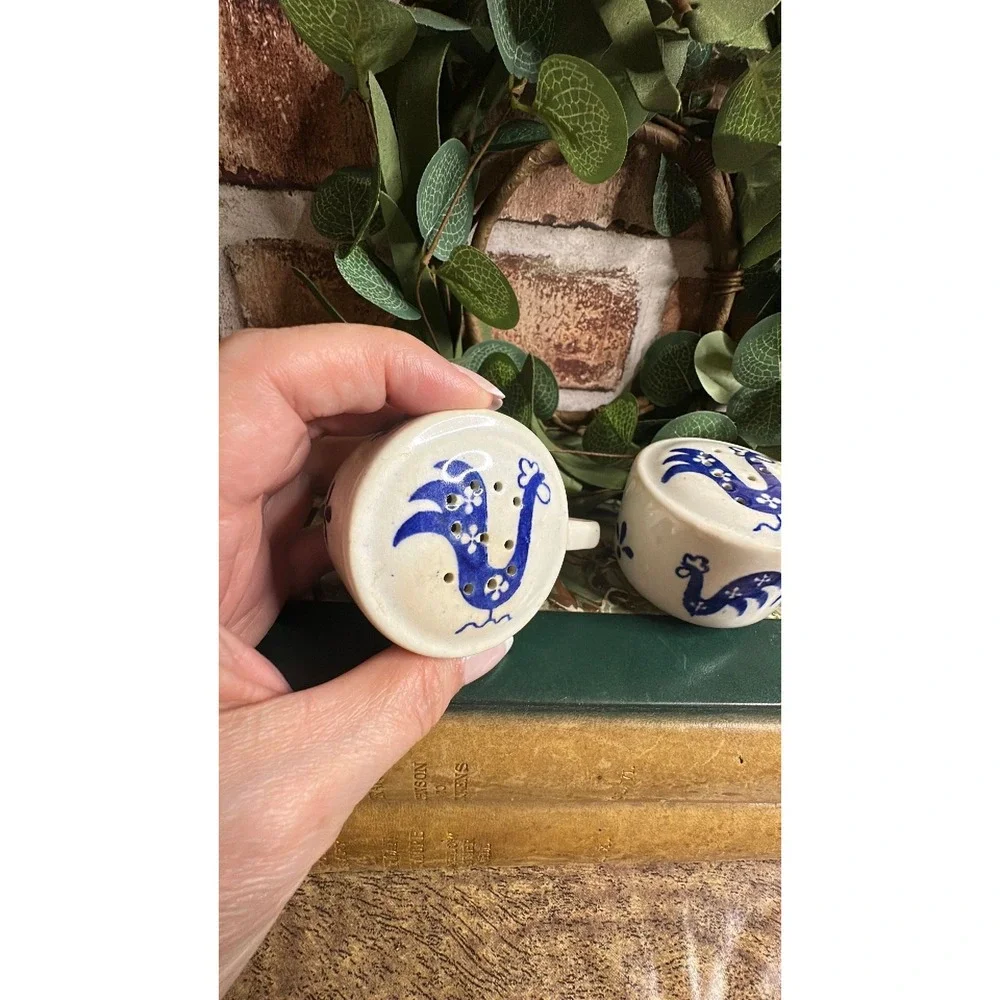 Vintage Blue & White Rooster Mug Style Salt & Pepoer Shaker Set